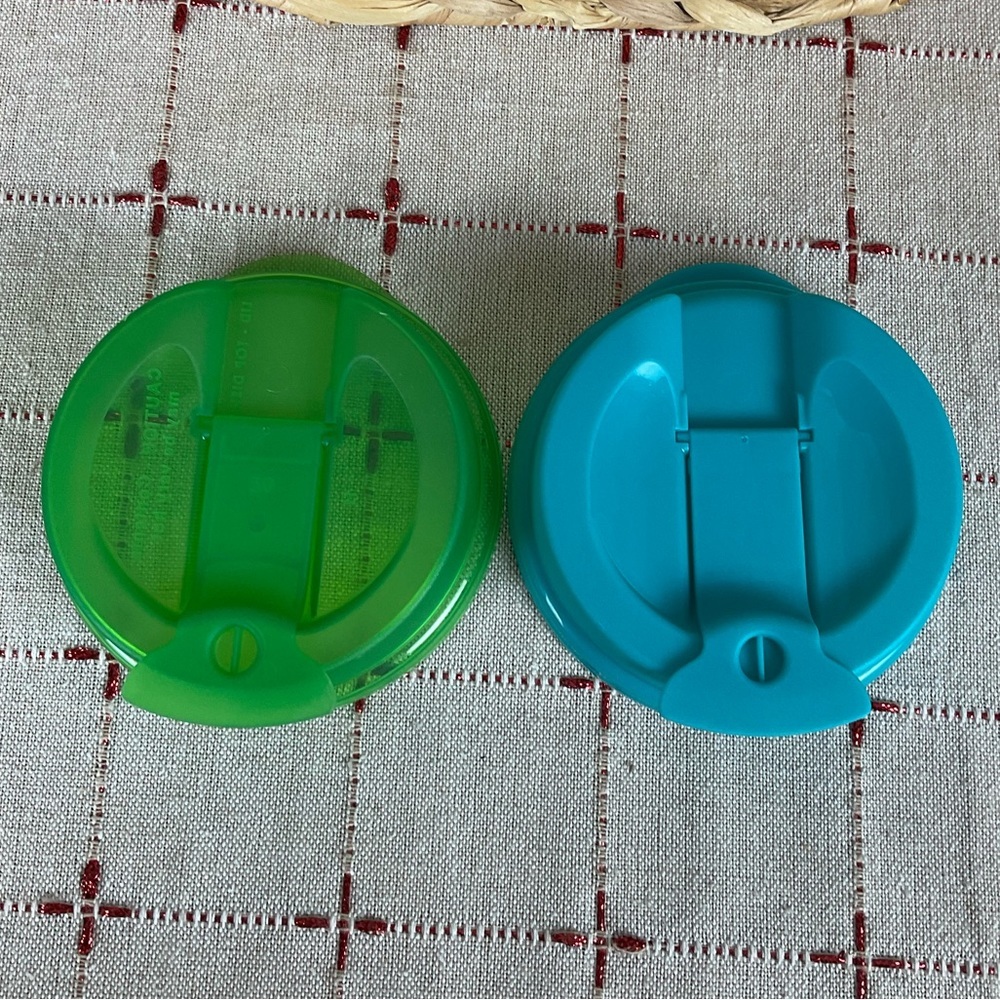 Set Of 2 Walt Disney World Resort Anniversary Refillable Flip Lid & Handle Cups - Picture 6 of 7